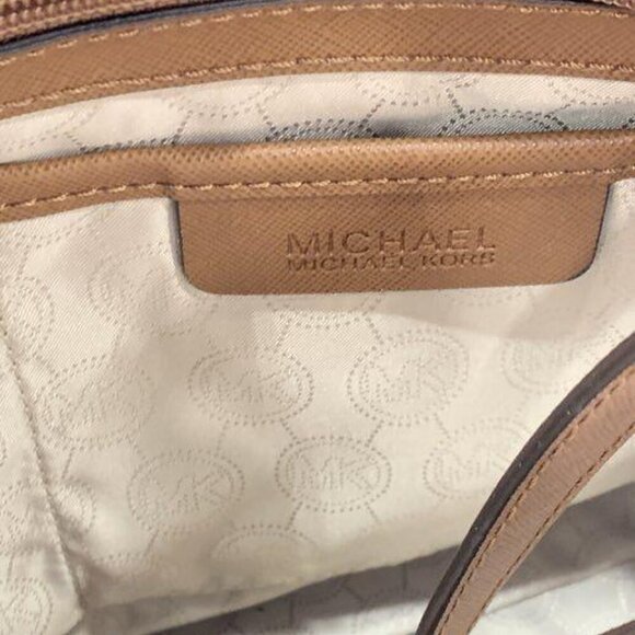 Michael Kors Jet Set Travel Large Brown Saffiano Leather Bag - Picture 14 of 14